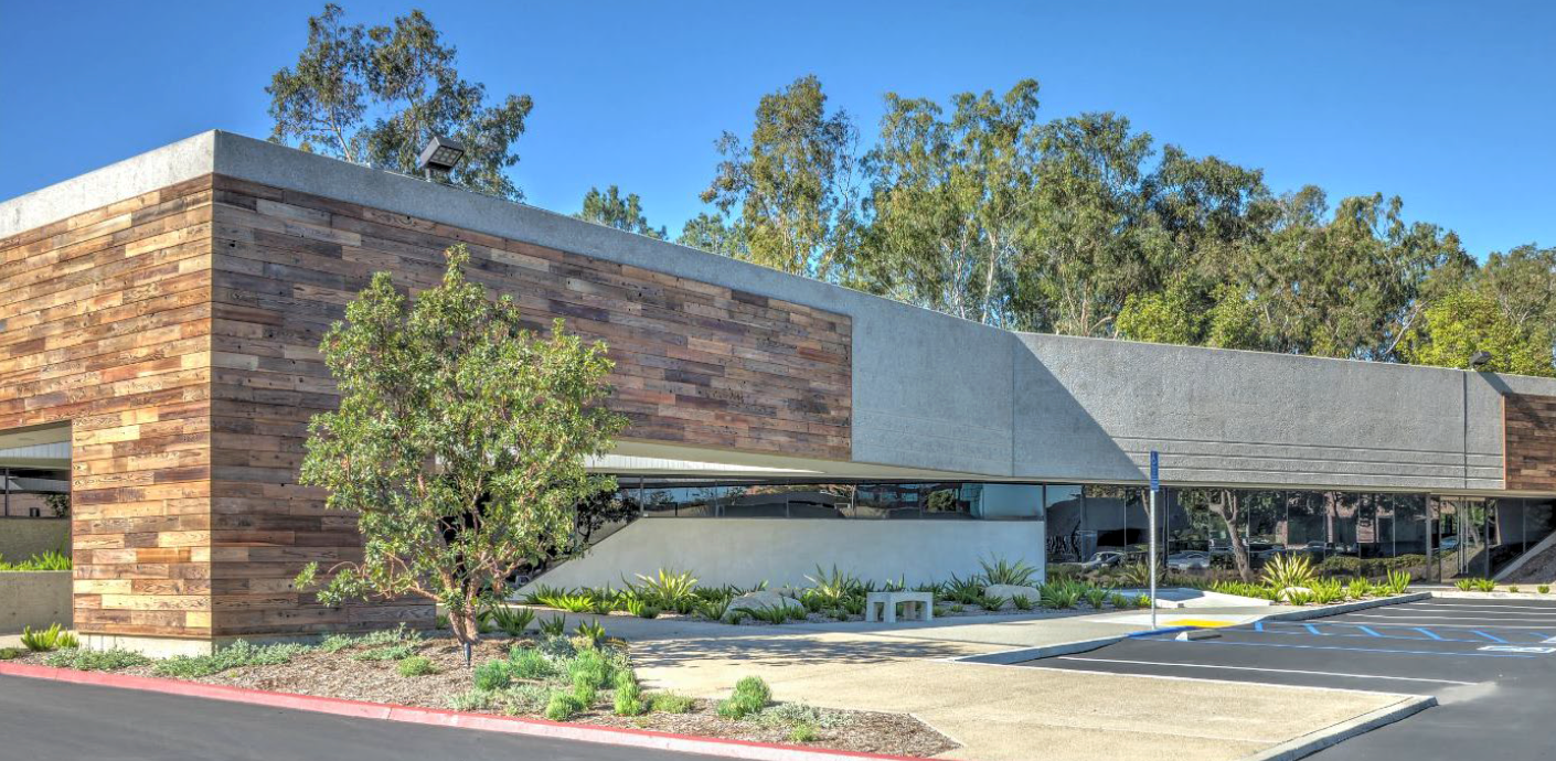 The exterior of the Janice K. Hobbs Veterinary Medical Center, Southern California