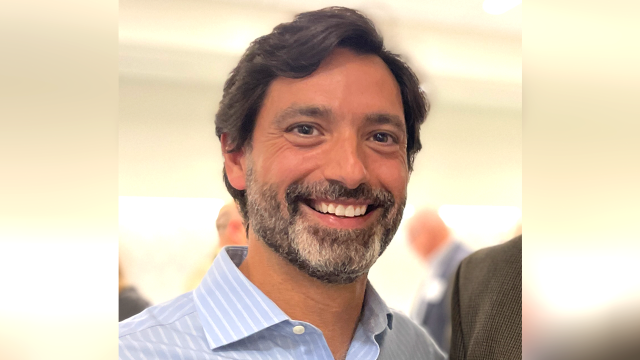 Dr. Joe Orvalho